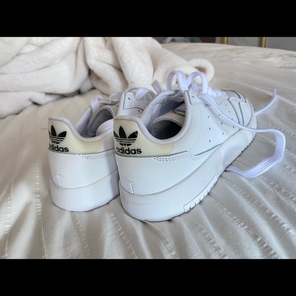 Adidas Original SZ 6 - Picture 4 of 8